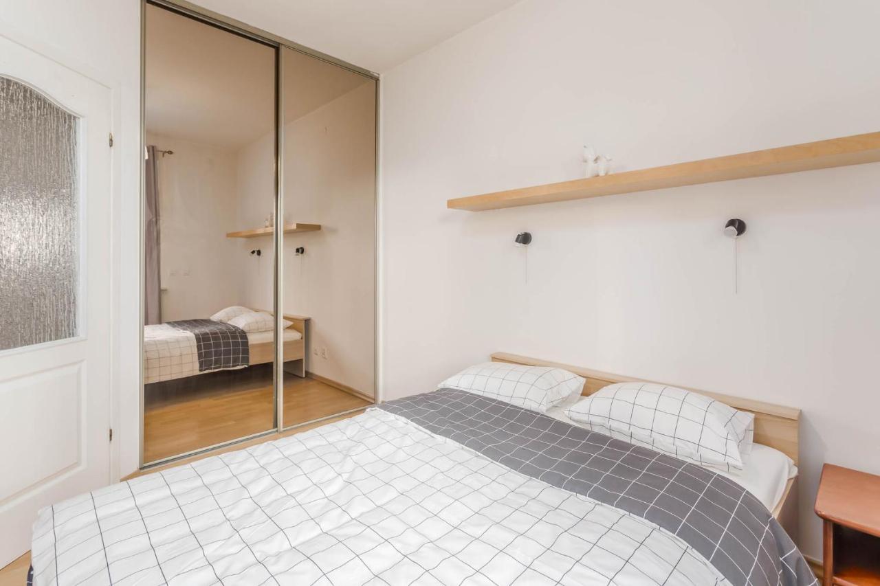 Chill Apartments Kluczborska Bemowo Варшава Экстерьер фото